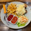 Jumbo chicken hawaian menu favorit di Old Champ